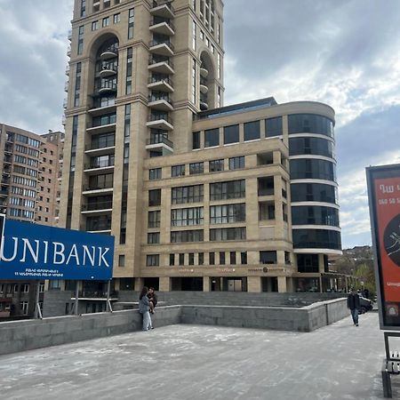 Malibu Apartment Yerevan Ngoại thất bức ảnh