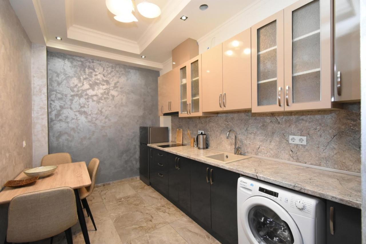 Malibu Apartment Yerevan Ngoại thất bức ảnh